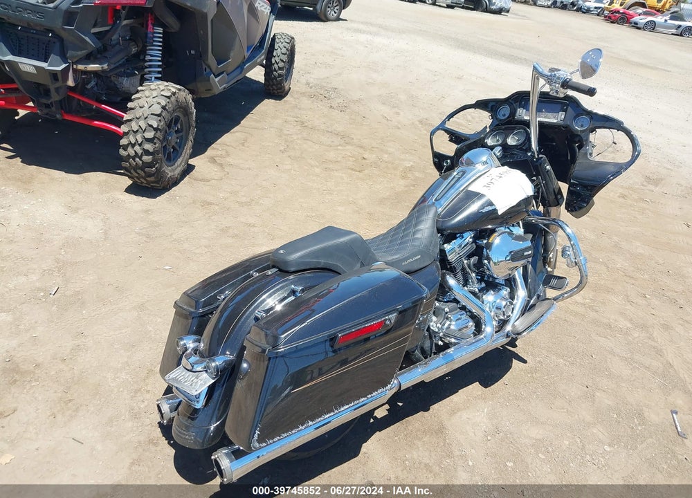 2016 HARLEY-DAVIDSON FLTRXS ROAD GLIDE SPECIAL VIN: 1HD1KTM39GB689229