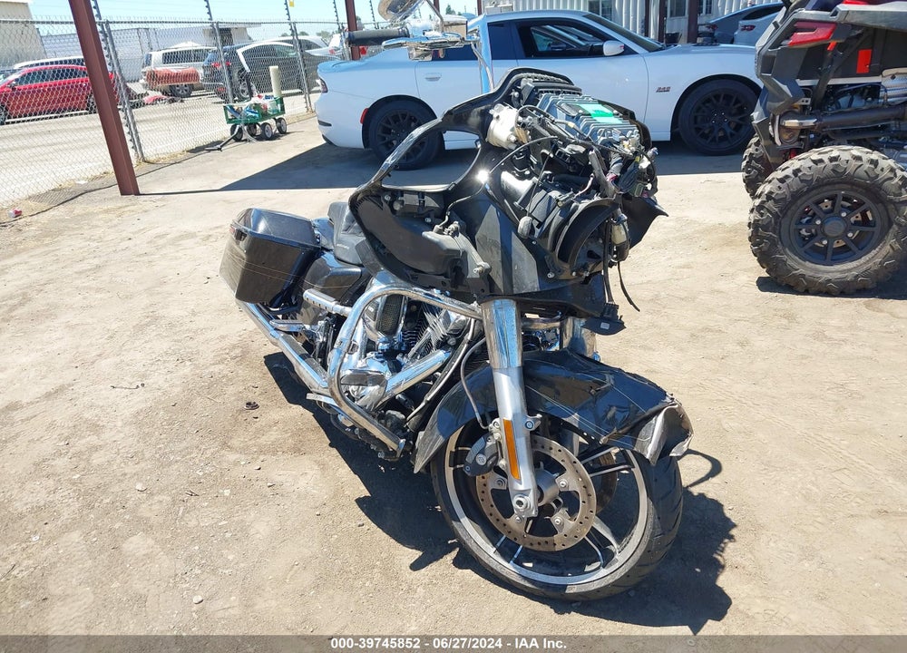 2016 HARLEY-DAVIDSON FLTRXS ROAD GLIDE SPECIAL VIN: 1HD1KTM39GB689229