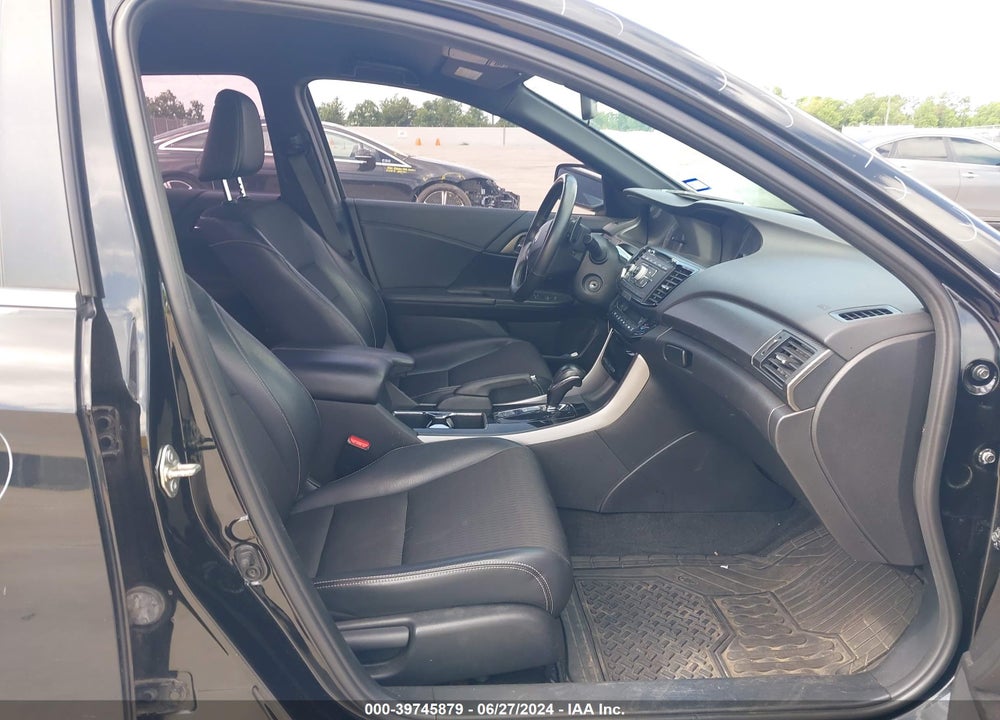 2016 HONDA ACCORD SPORT VIN: 1HGCR2F54GA242118