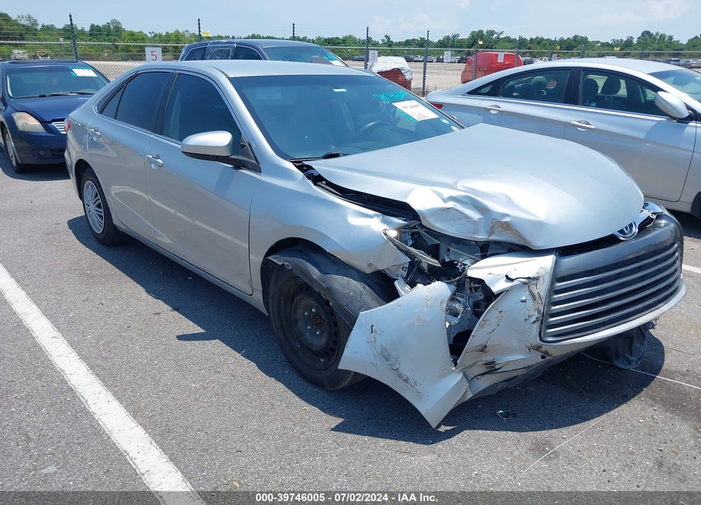 2017 TOYOTA CAMRY LE VIN: 4T1BF1FK2HU683051