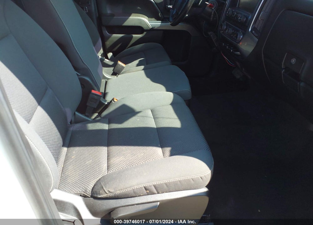 2018 CHEVROLET SILVERADO 1500 1LT VIN: 3GCUKREC7JG452737