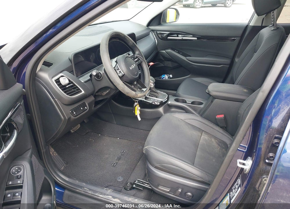 2024 KIA SELTOS EX VIN: KNDERCAA7R7531530
