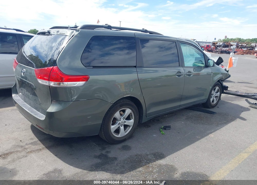 2011 TOYOTA SIENNA LE V6 VIN: 5TDKK3DC5BS126752