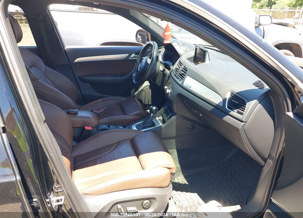 2018 AUDI Q3 VIN: WA1JCCFS9JR014024