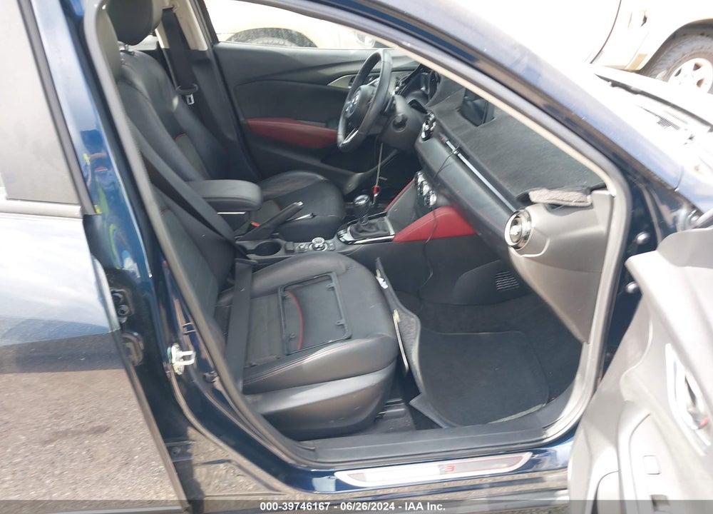 2018 MAZDA CX-3 GRAND TOURING VIN: JM1DKDD72J0301204