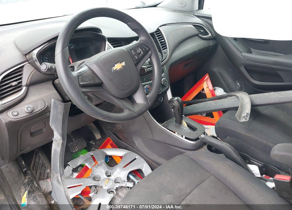 2019 CHEVROLET TRAX VIN: 3GNCJKSB0KL169081