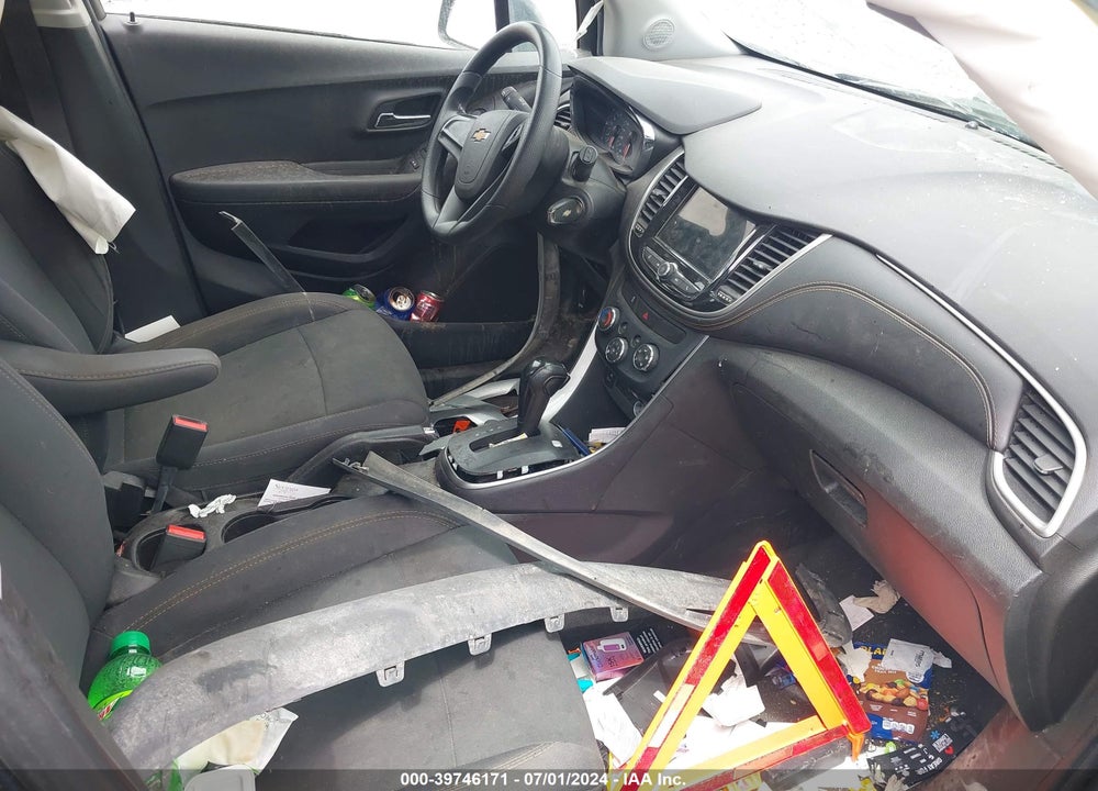 2019 CHEVROLET TRAX VIN: 3GNCJKSB0KL169081