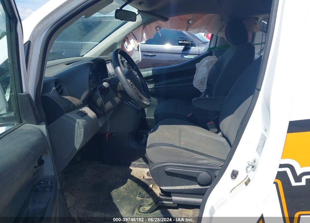2019 NISSAN NV200 SV VIN: 3N6CM0KN4KK698910