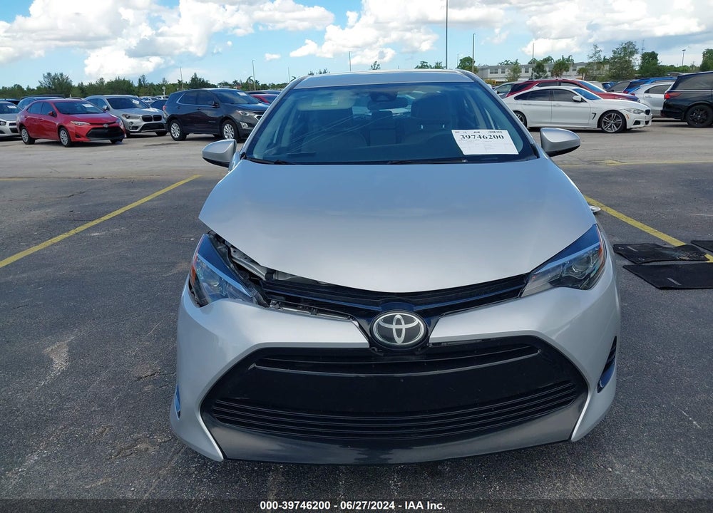 2018 TOYOTA COROLLA LE VIN: 5YFBURHE1JP846162