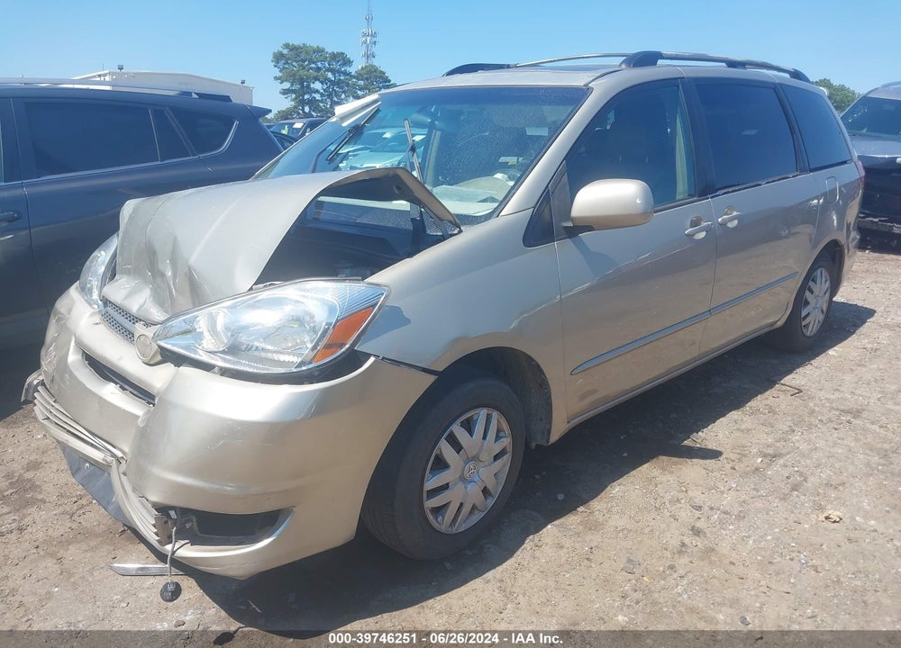 2005 TOYOTA SIENNA XLE VIN: 5TDZA22C05S226048