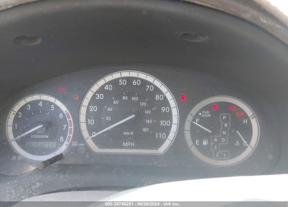 2005 TOYOTA SIENNA XLE VIN: 5TDZA22C05S226048