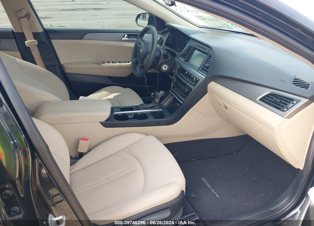 2017 HYUNDAI SONATA SE VIN: 5NPE24AF3HH502381
