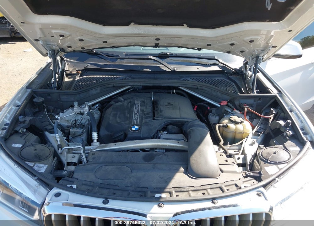 2017 BMW X5 VIN: 5UXKR0C34H0V75412