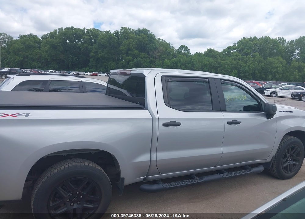 2021 CHEVROLET SILVERADO 1500 4WD SHORT BED CUSTOM VIN: 1GCPYBEK7MZ195688
