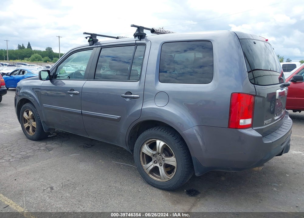 2015 HONDA PILOT EX-L VIN: 5FNYF4H51FB063143