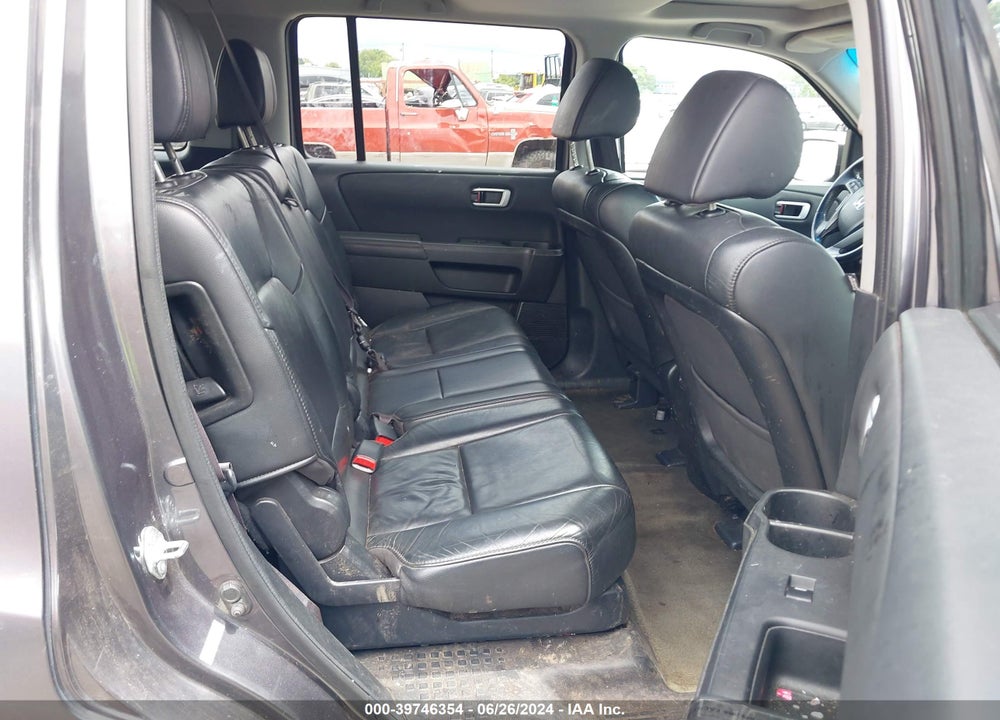 2015 HONDA PILOT EX-L VIN: 5FNYF4H51FB063143