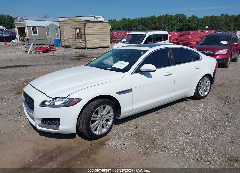 2016 JAGUAR XF 35T PREMIUM VIN: SAJBD4BV3GCY06583