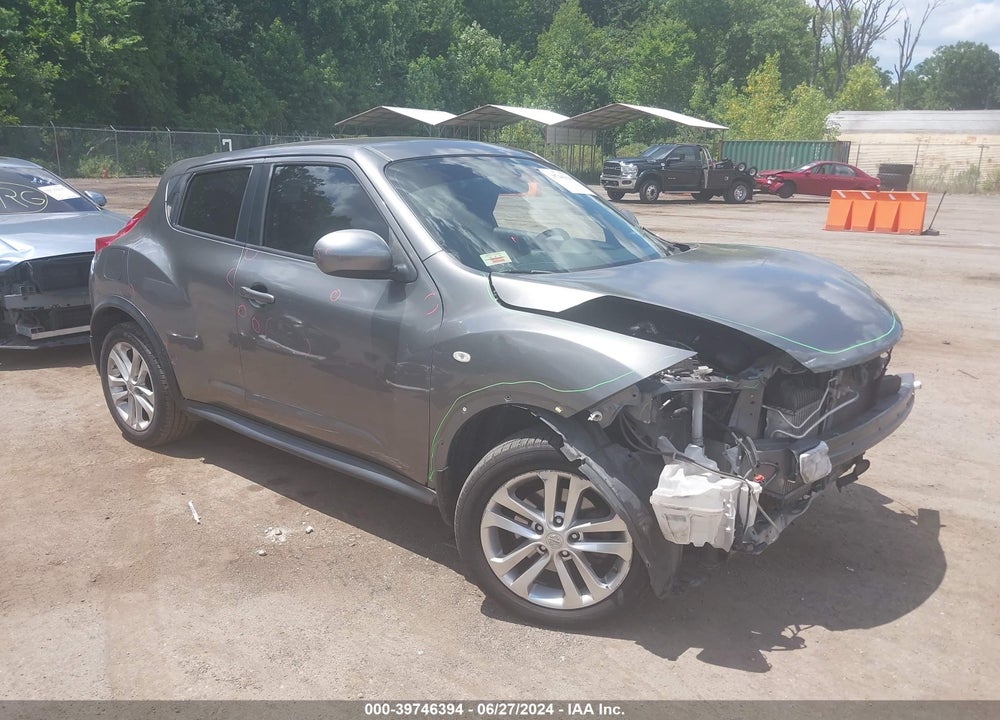 2014 NISSAN JUKE S VIN: JN8AF5MR4ET352498
