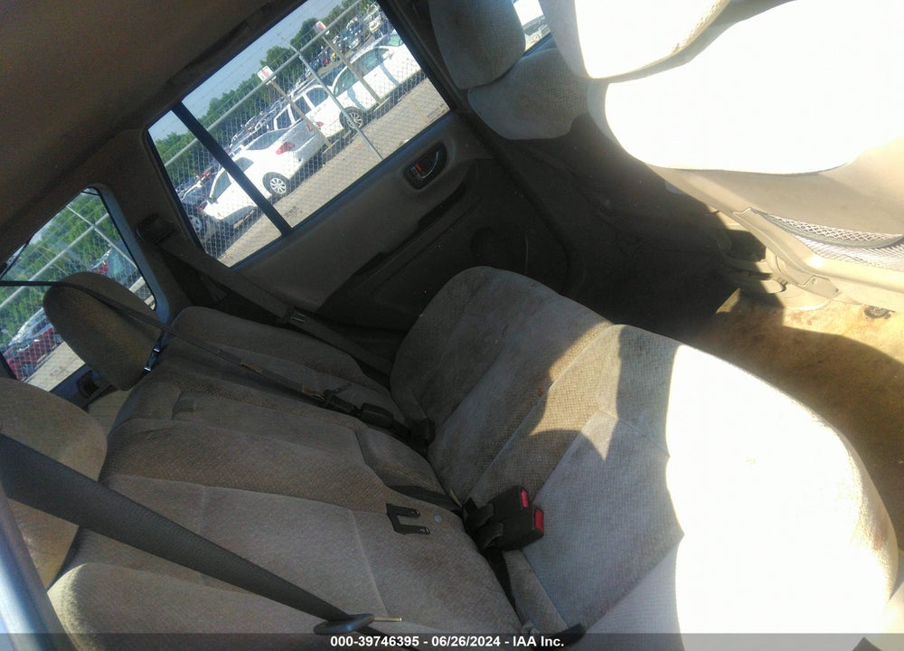 2006 HYUNDAI SANTA FE GLS VIN: KM8SC13D56U036512