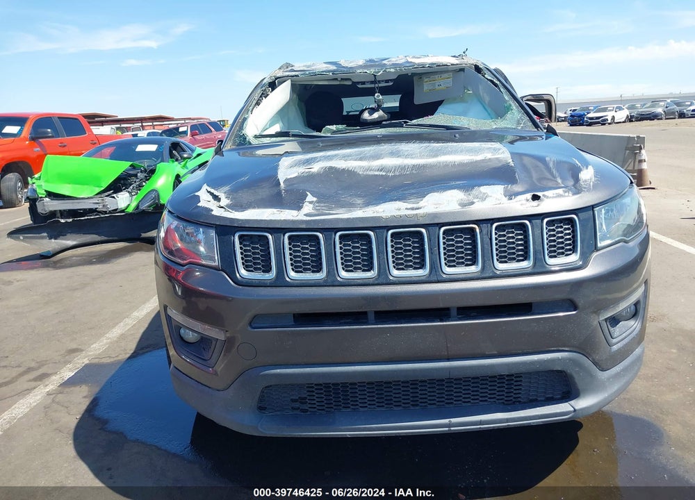 2018 JEEP COMPASS LATITUDE FWD VIN: 3C4NJCBB6JT165591