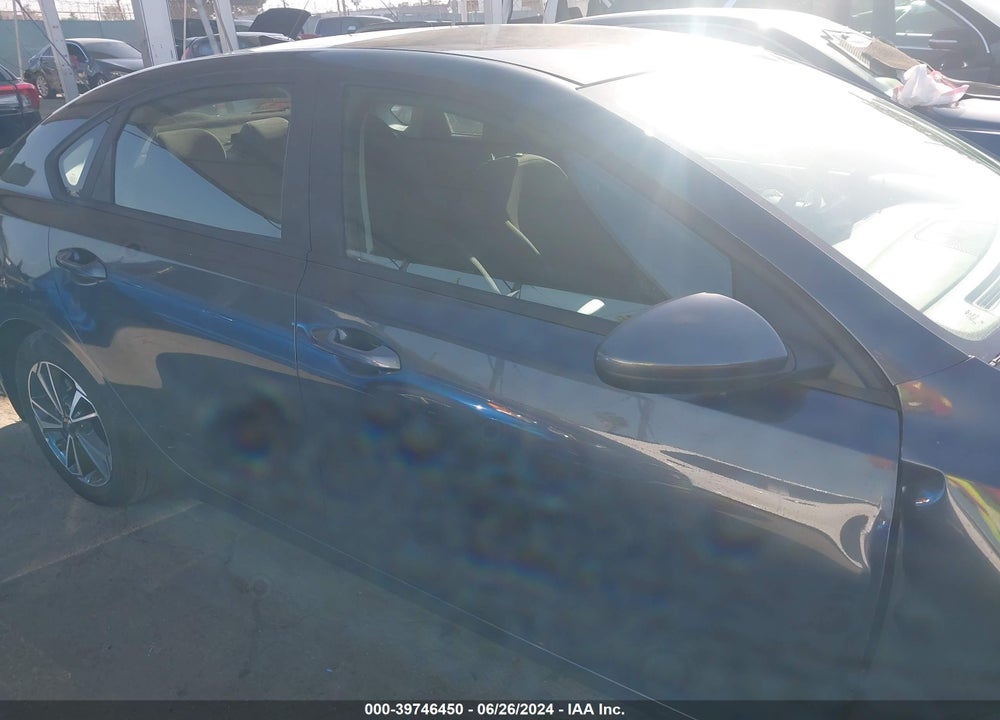 2023 KIA FORTE LXS VIN: 3KPF24AD1PE557174