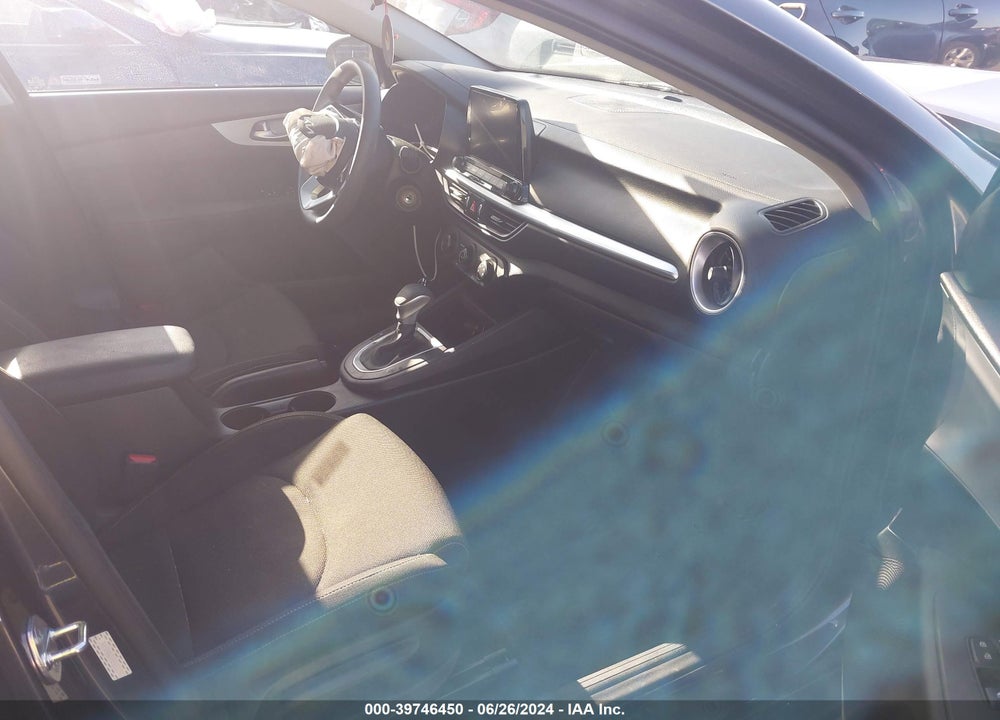 2023 KIA FORTE LXS VIN: 3KPF24AD1PE557174