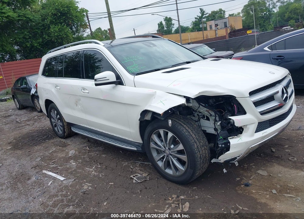 2015 MERCEDES-BENZ GL 450 4MATIC VIN: 4JGDF6EE1FA492012