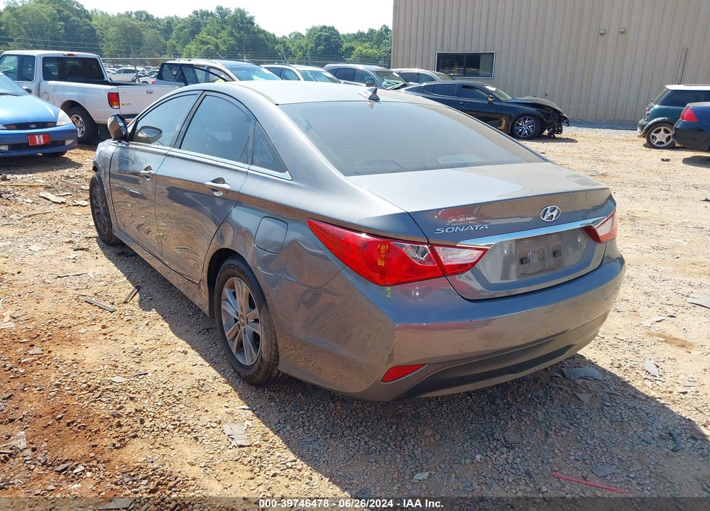 2014 HYUNDAI SONATA GLS VIN: 5NPEB4AC7EH935977