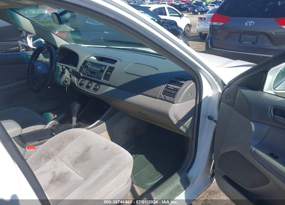 2004 TOYOTA CAMRY LE VIN: 4T1BE32K04U325994