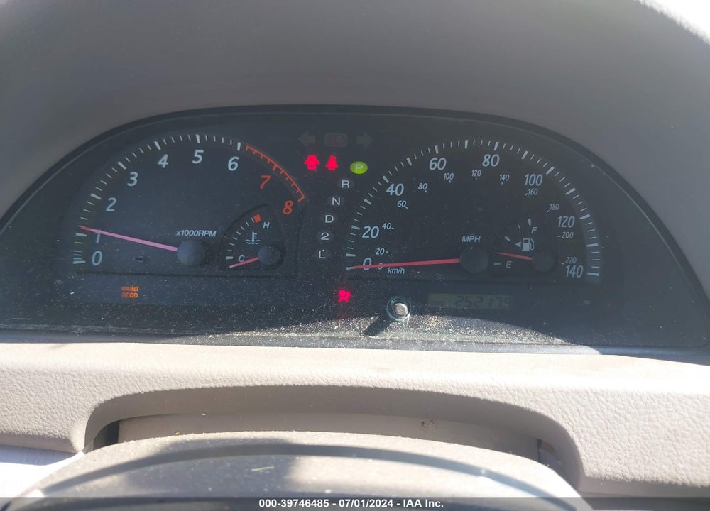 2004 TOYOTA CAMRY LE VIN: 4T1BE32K04U325994