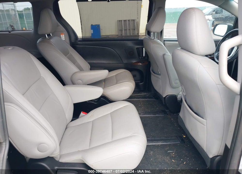 2017 TOYOTA SIENNA LIMITED PREMIUM 7 PASSENGER VIN: 5TDDZ3DC1HS151192