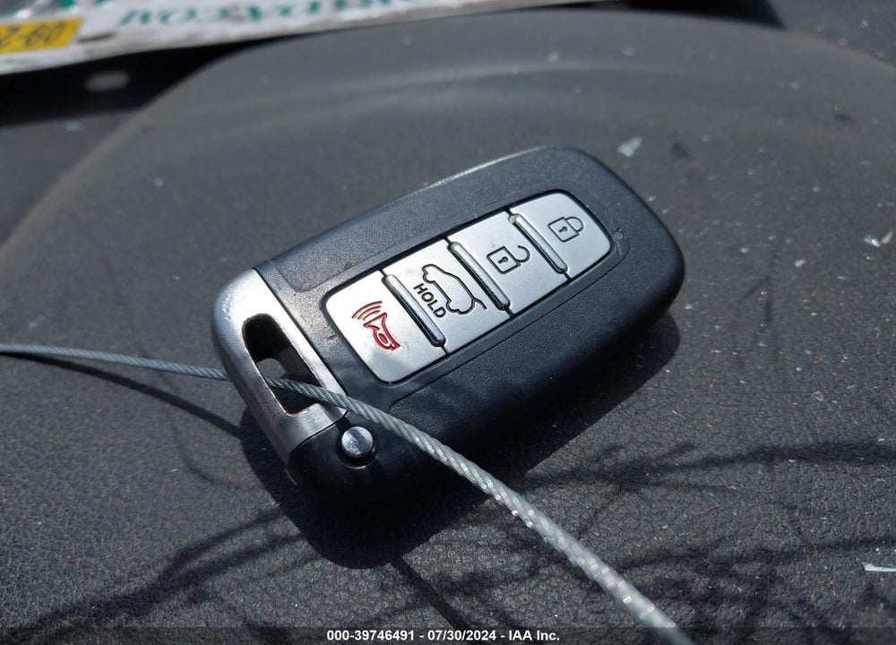 2011 HYUNDAI GENESIS 3.8 TRACK VIN: KMHHU6KH0BU052006