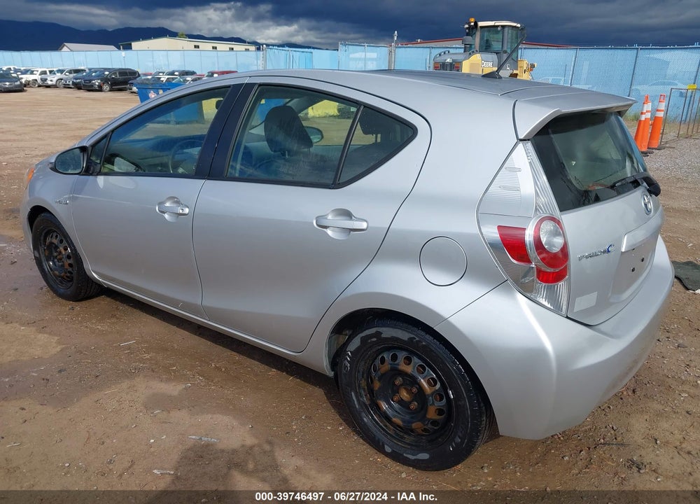 2012 TOYOTA PRIUS C VIN: JTDKDTB33C1016598
