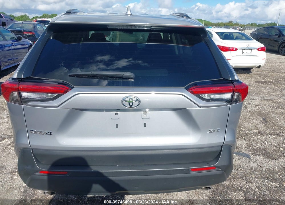 2019 TOYOTA RAV4 XLE PREMIUM VIN: JTMC1RFV4KD516472