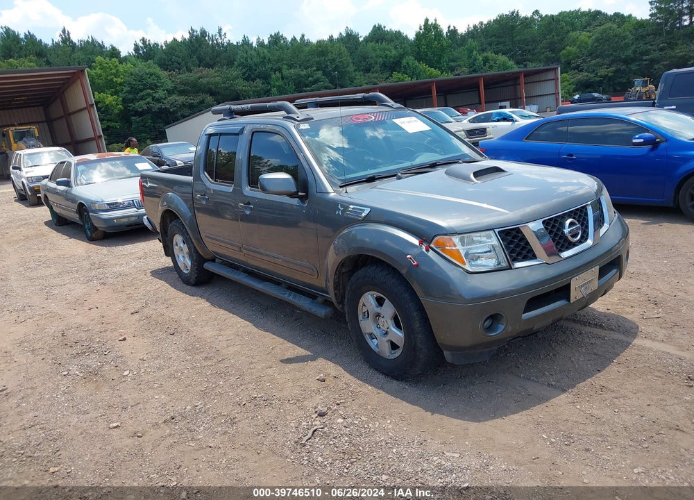 2006 NISSAN FRONTIER LE VIN: 1N6AD07U56C466917