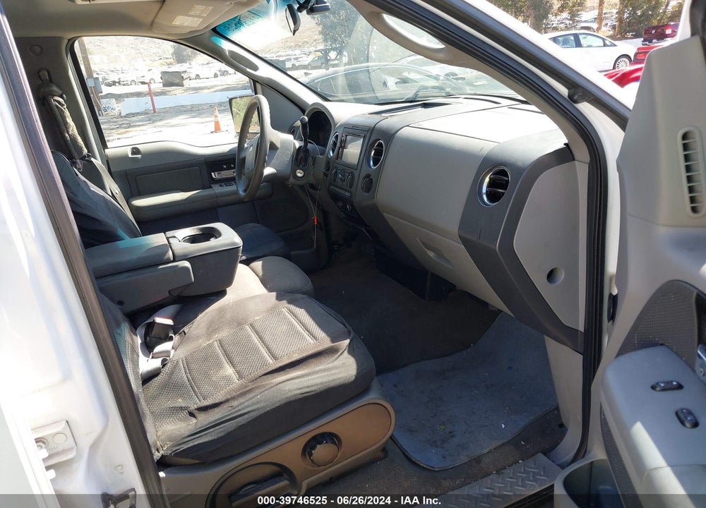 2005 FORD F-150 LARIAT/XLT VIN: 1FTPW12585KE55136