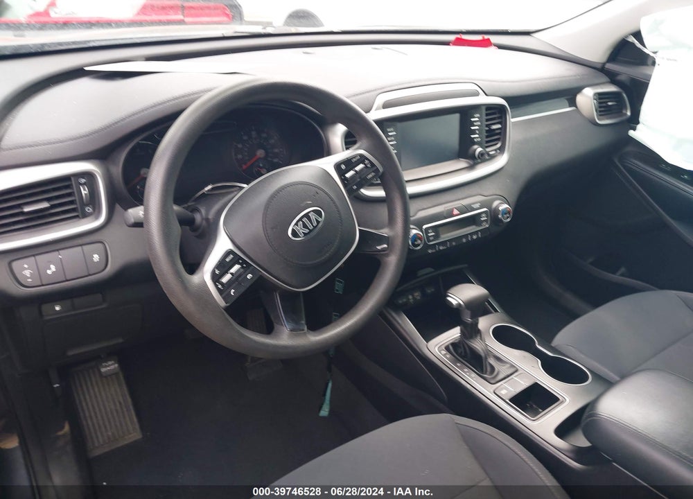 2019 KIA SORENTO VIN: 5XYPG4A59KG482878