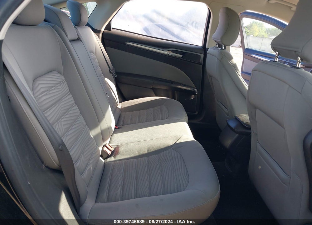 2016 FORD FUSION VIN: 3FA6P0G71GR193803
