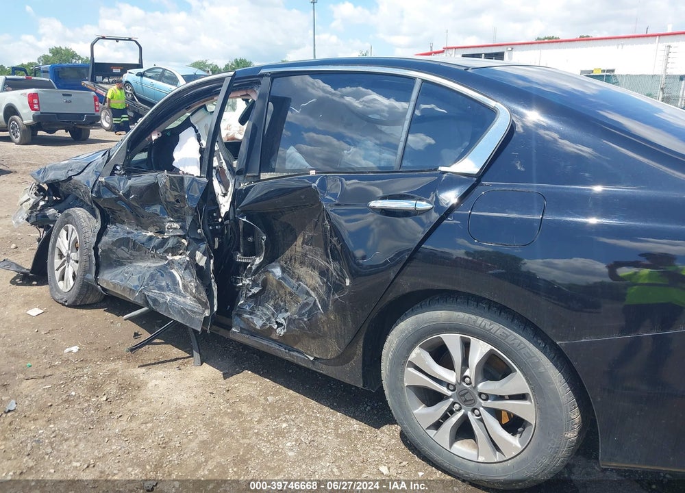 2015 HONDA ACCORD LX VIN: 1HGCR2F30FA043533