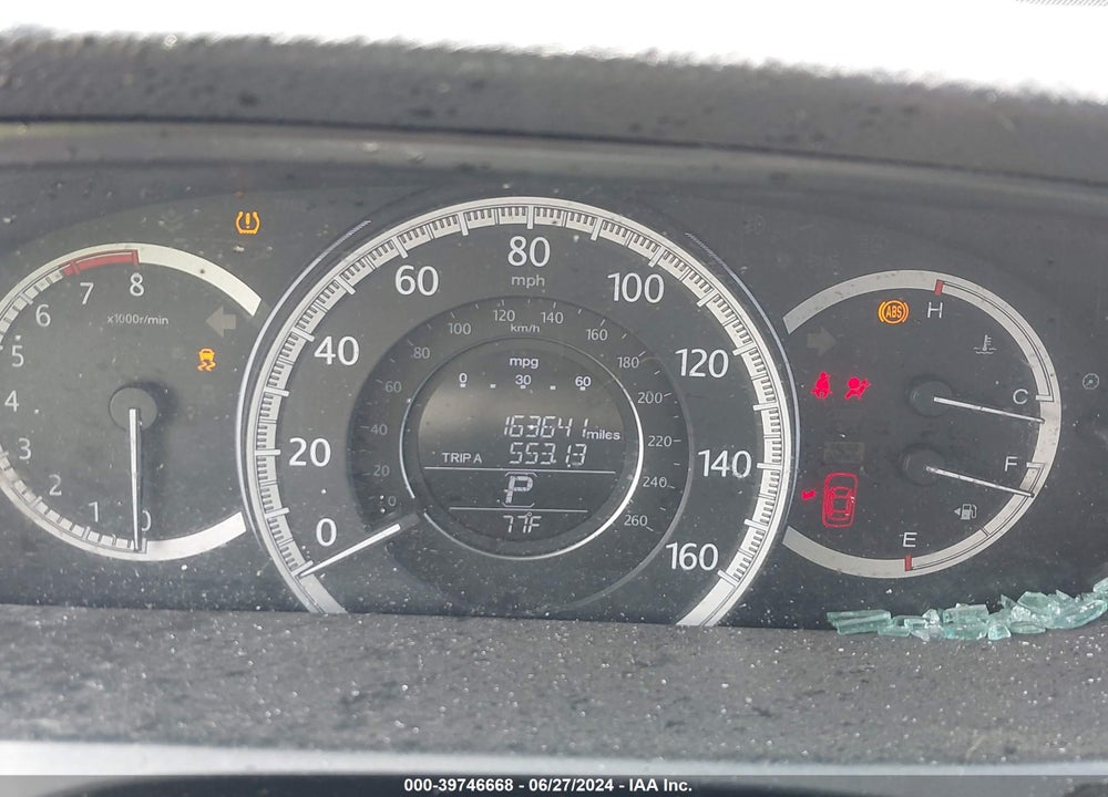 2015 HONDA ACCORD LX VIN: 1HGCR2F30FA043533