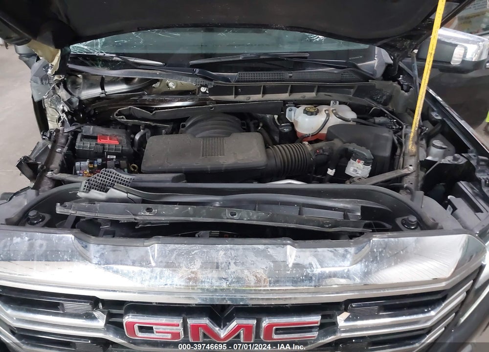 2022 GMC SIERRA 1500 4WD SHORT BOX SLT VIN: 3GTUUDED9NG636041