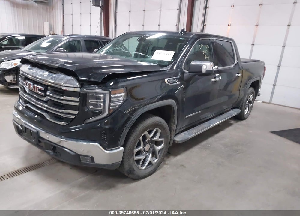 2022 GMC SIERRA 1500 4WD SHORT BOX SLT VIN: 3GTUUDED9NG636041