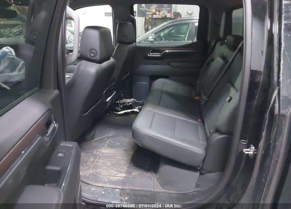 2022 GMC SIERRA 1500 4WD SHORT BOX SLT VIN: 3GTUUDED9NG636041