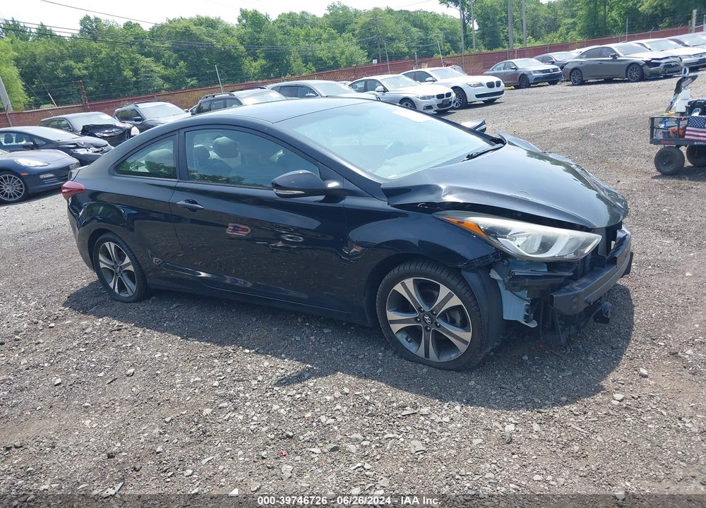 2014 HYUNDAI ELANTRA VIN: KMHDH6AH4EU026470