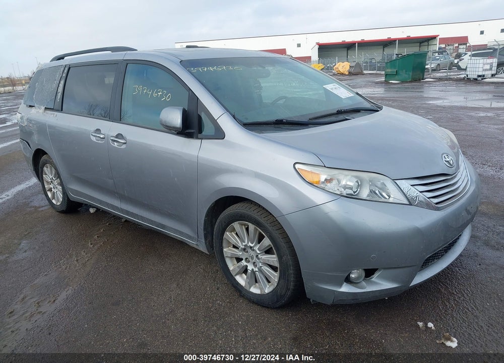 2011 TOYOTA SIENNA LIMITED VIN: 5TDDK3DC0BS004499