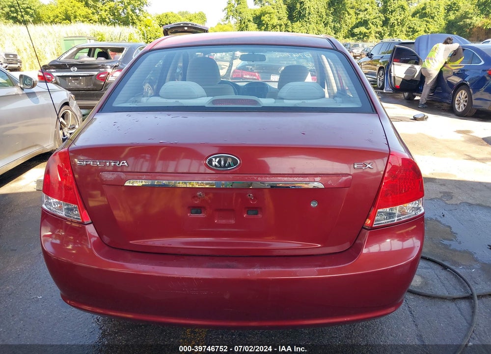 2009 KIA SPECTRA EX VIN: KNAFE222195645677