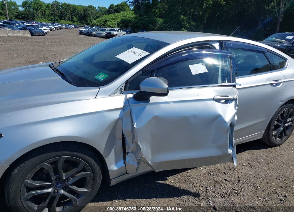 2018 FORD FUSION SE VIN: 3FA6P0HD7JR210096