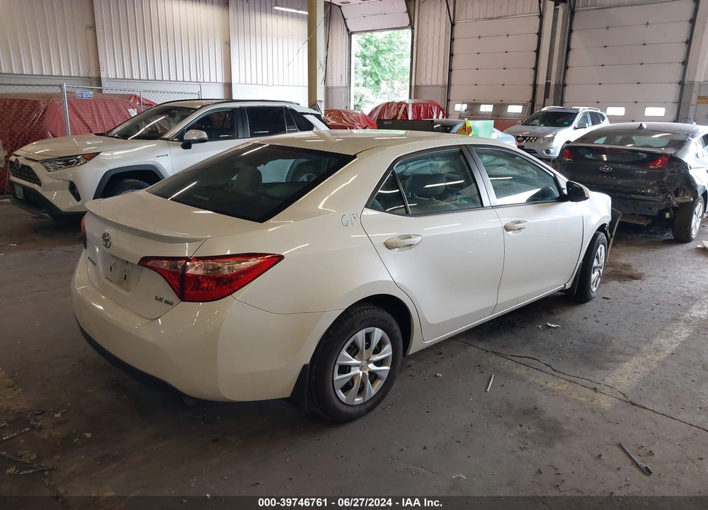 2018 TOYOTA COROLLA LE ECO VIN: 5YFBPRHEXJP757326