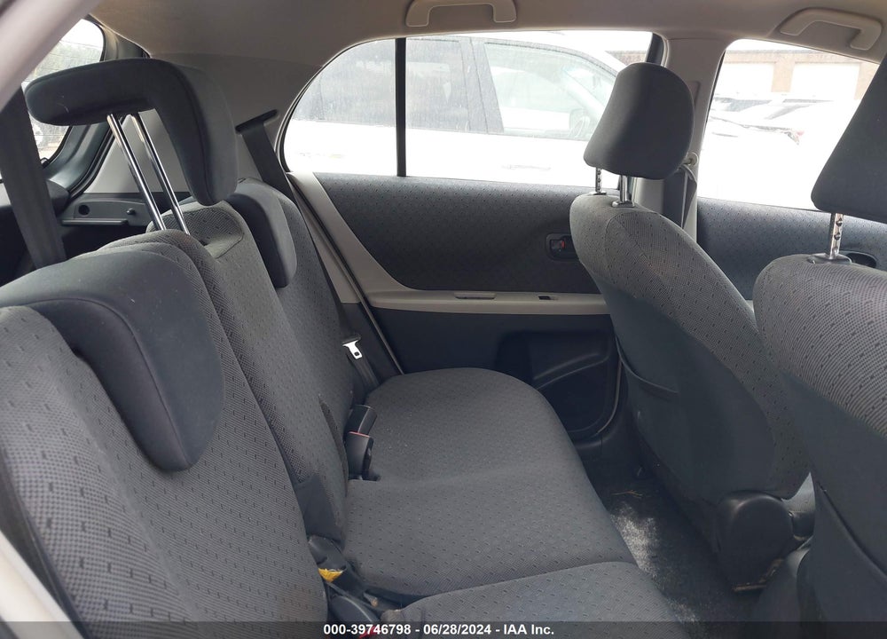 2011 TOYOTA YARIS VIN: JTDKT4K34B5342054
