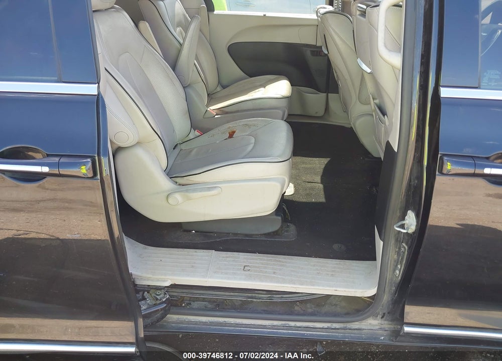 2018 CHRYSLER PACIFICA HYBRID LIMITED VIN: 2C4RC1N70JR168559